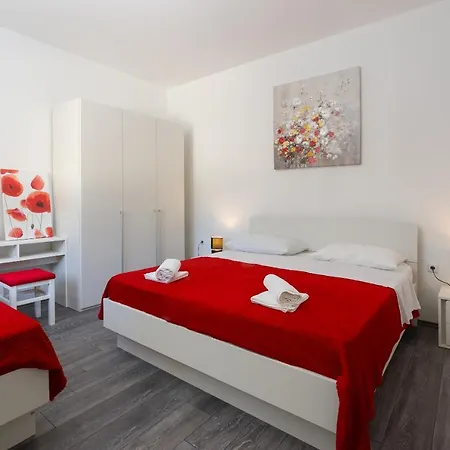Apartmán Charming By The Sea Prožura